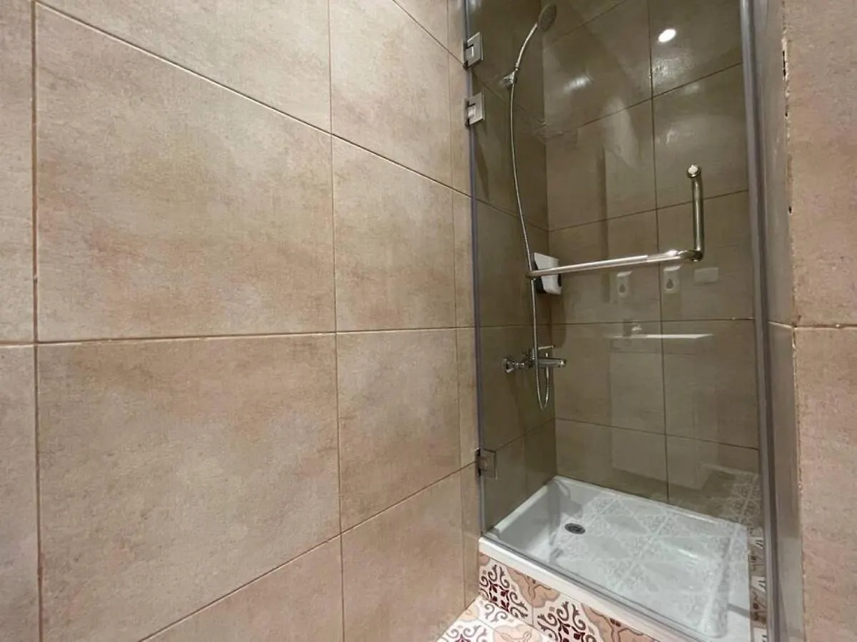 Apartment Madam Laylas Studio 405 In Mar Mikhael Beirut